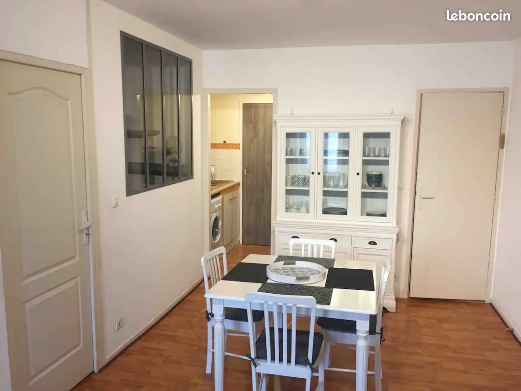 Deux-pièces très calme Vieux Port La Rochelle (image 2)
