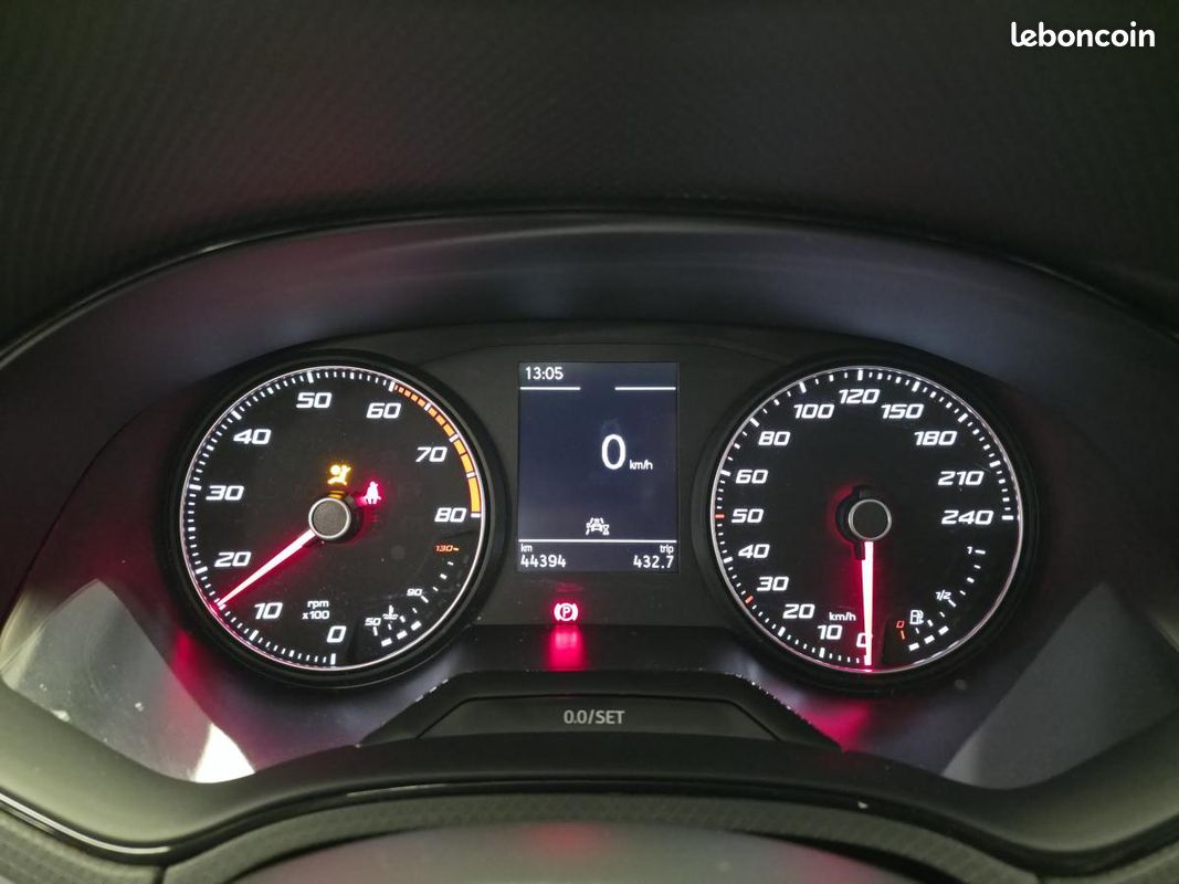 SEAT ARONA 1.0 TSI - 110 Copa (image 9)