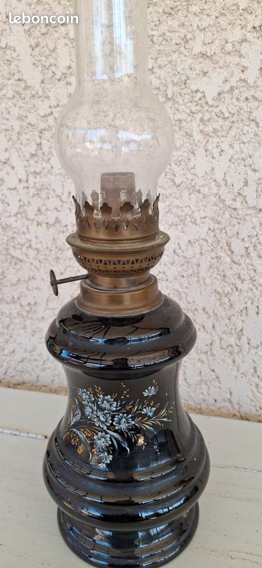 Lampe à Pétrole Vintage En Céramique Bleue - Décor Fleurs Et Guirlandes - Style Campagne