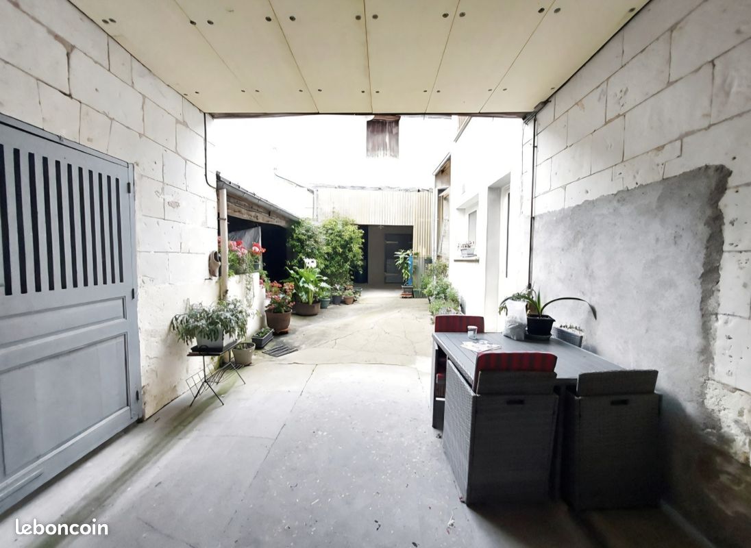Maison 5 pièces 125 m² · à Brain-sur-Allonnes · 125 m² · 115 000 €
