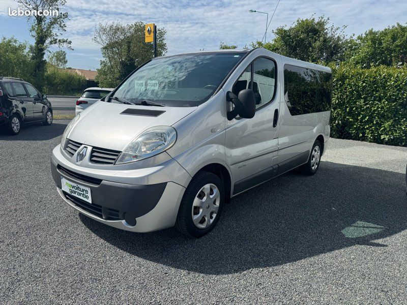 Trafic passenger 2.0l dci115 tpmr (image 2)