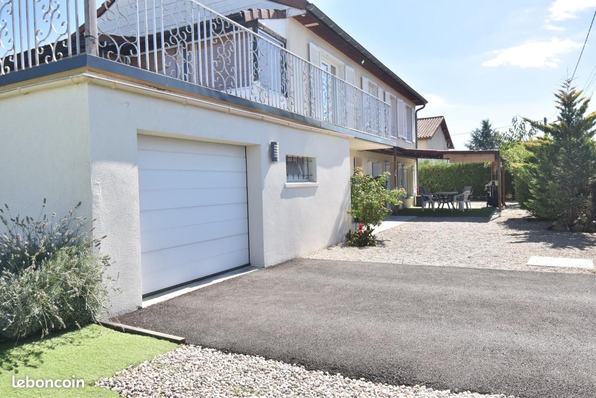 Maison 6 pièces 174 m² · à Meximieux · 174 m² · 399 000 €