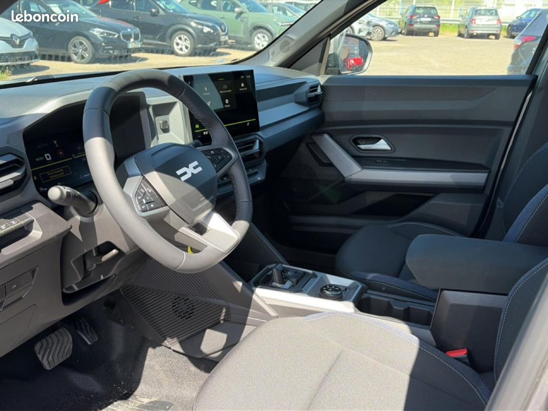DACIA DUSTER 1.2 hybrid-g 150 expression 4x4 (image 25)