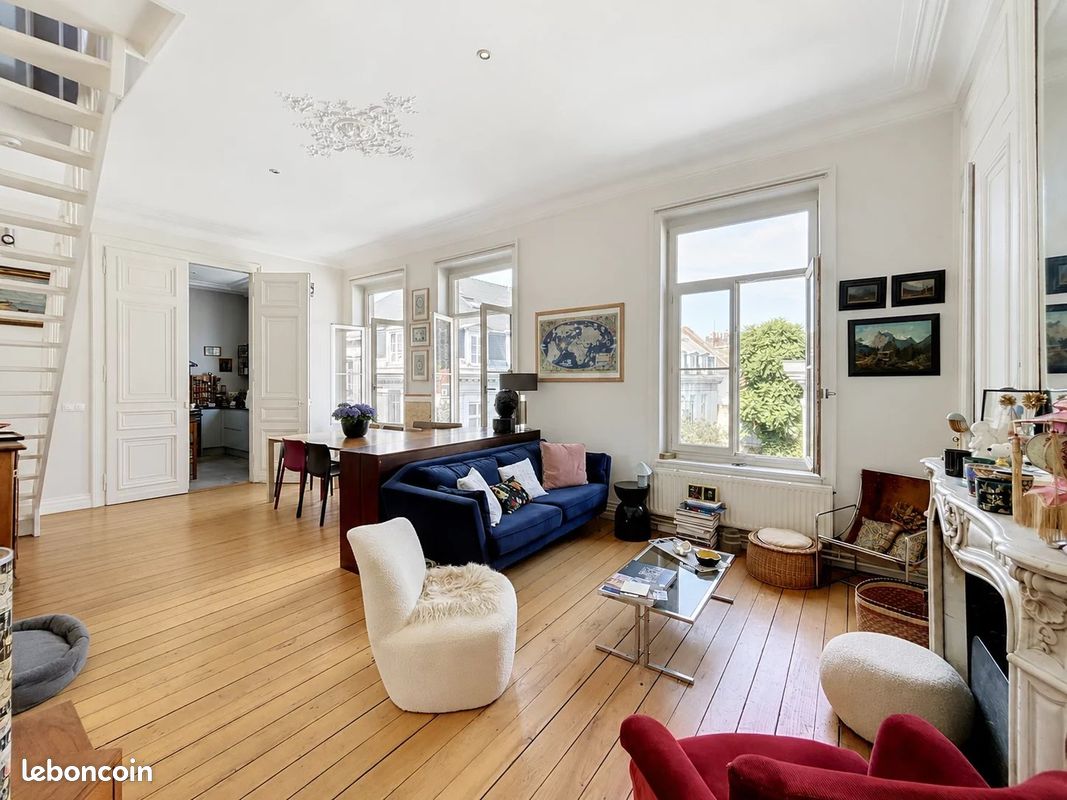 Appartement 6 pièces 150 m² · à Lille · 150 m² · 3 530 €