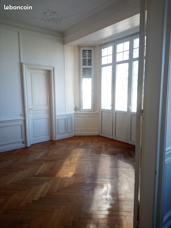 Appartement 6 pièces 152 m² · à Mulhouse · 152 m² · 1 180 €/mois