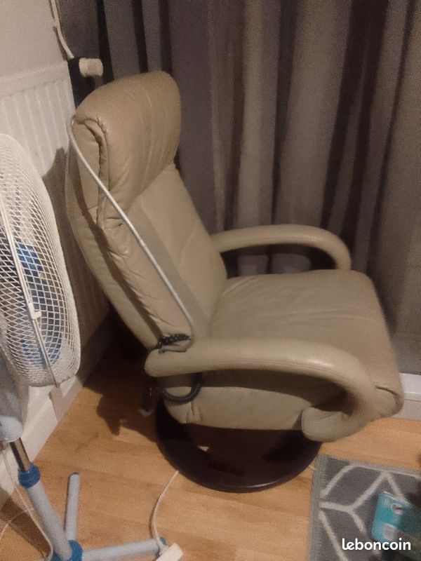 Fauteuil électrique (image 1)