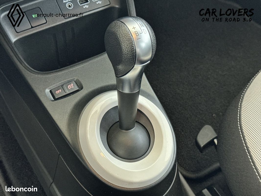 RENAULT Twingo III E-Tech Equilibre (image 14)