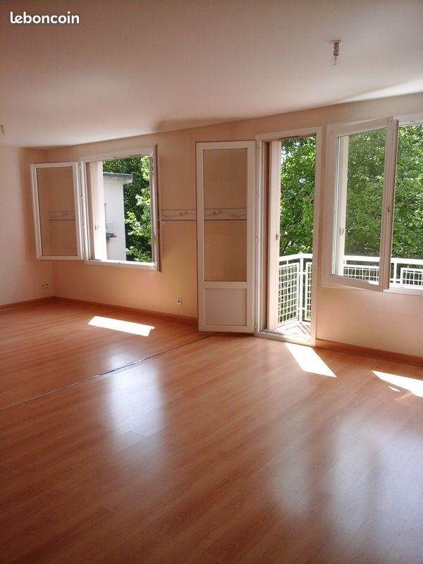 Appartement 3 pièces 69 m² · à Grenoble · 69 m² · 730 €