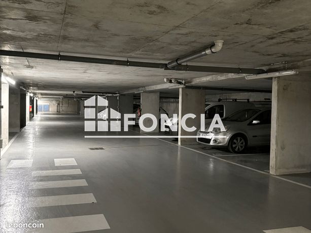 https://img.leboncoin.fr/api/v1/lbcpb1/images/43/f0/20/43f02087df786fda6ac15047545002010b9ad35e.jpg?rule=ad-image