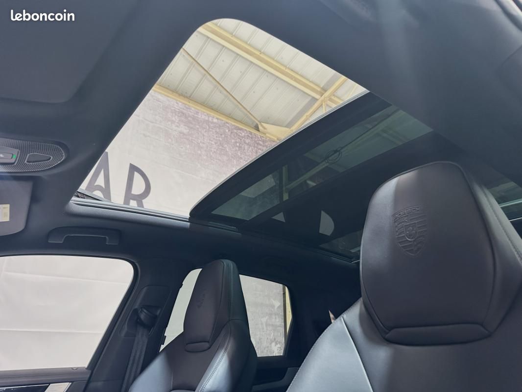 Porsche Cayenne E-Hybrid V6 3.0 470ch Tiptronic 8 (image 20)