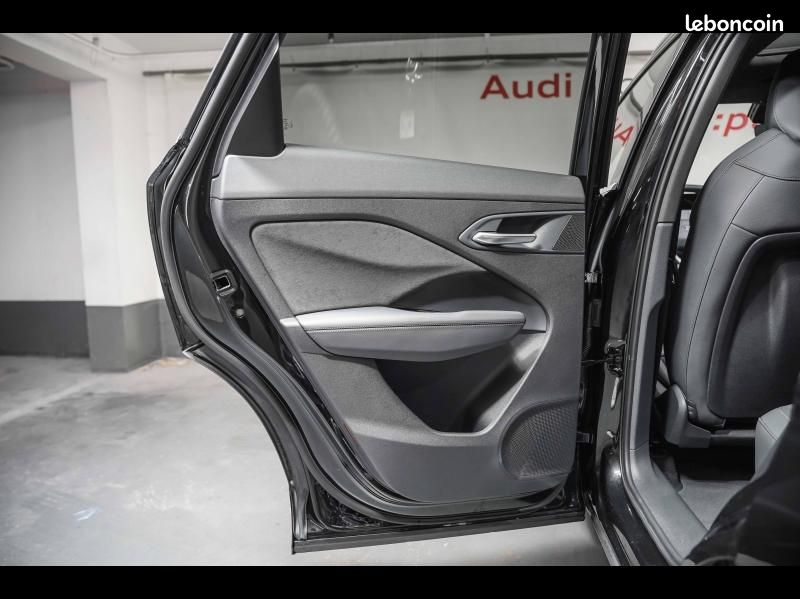Audi Q3 1.5 e-hybrid 272ch S line S tronic 6 (image 18)