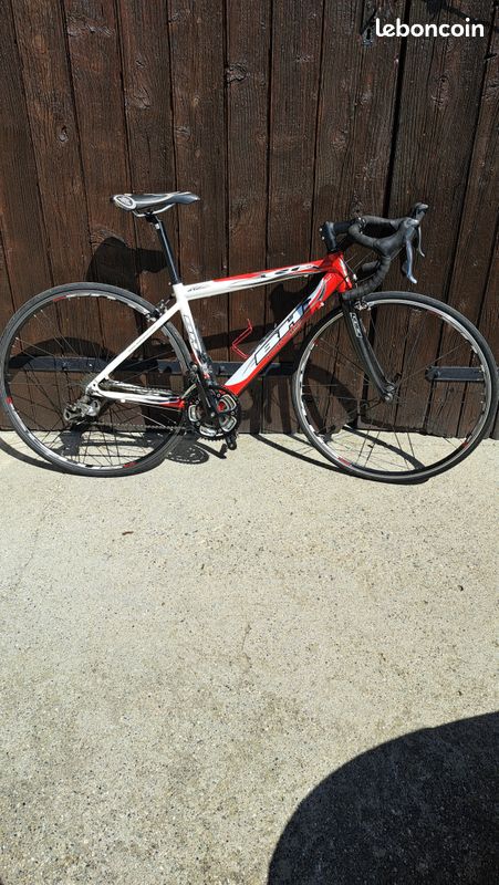 Vélo de route BH RZ Vélos