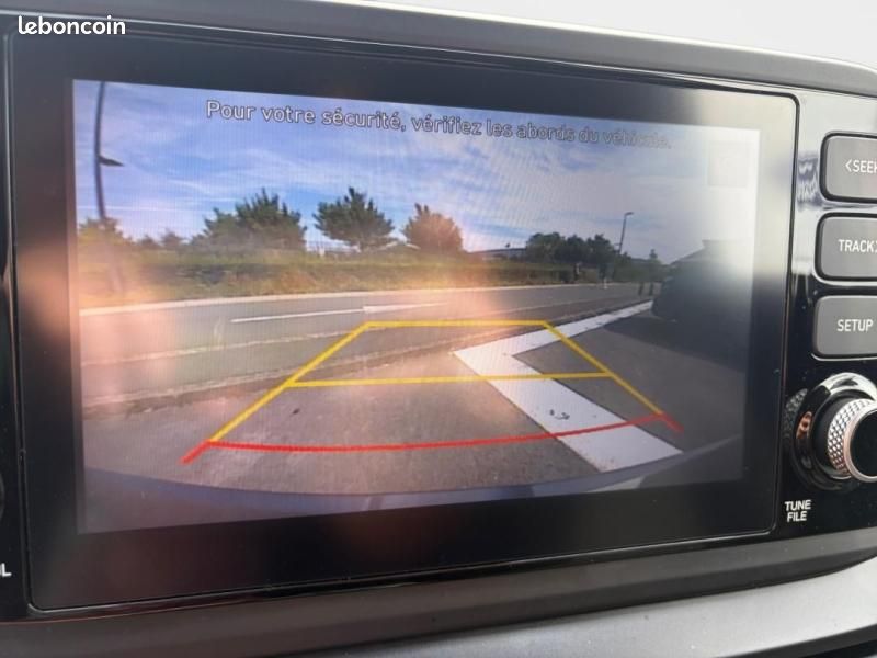 Hyundai i20 1.0 T-GDi 100ch Hybrid Intuitive (image 26)
