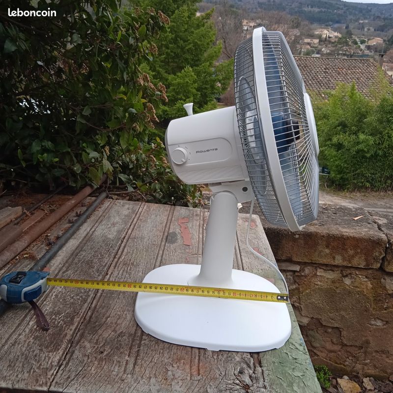 Ventilateur oscillant. Avec variateur de vitesse (image 4)