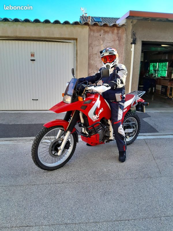 Suzuki DR 750 BIG 1989 – 35 200 km – CT OK – Entretien OK – Bagagerie (image 1)