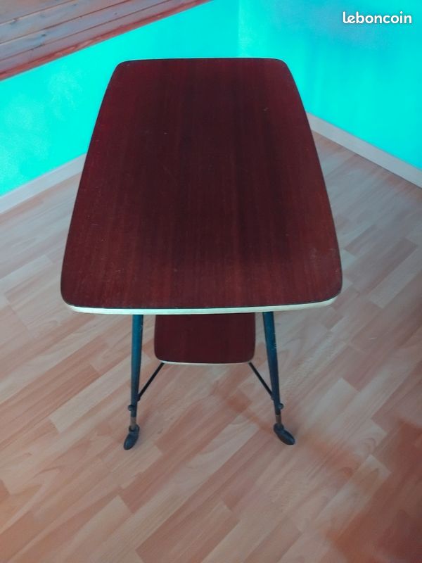 Table vintage (image 2)