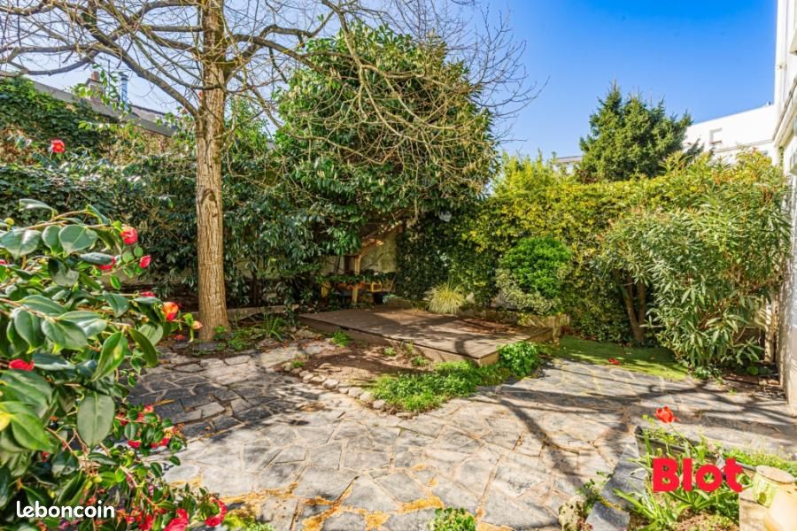 Maison 7 pièces 180 m² · à Nantes · 180 m² · 599 000 €