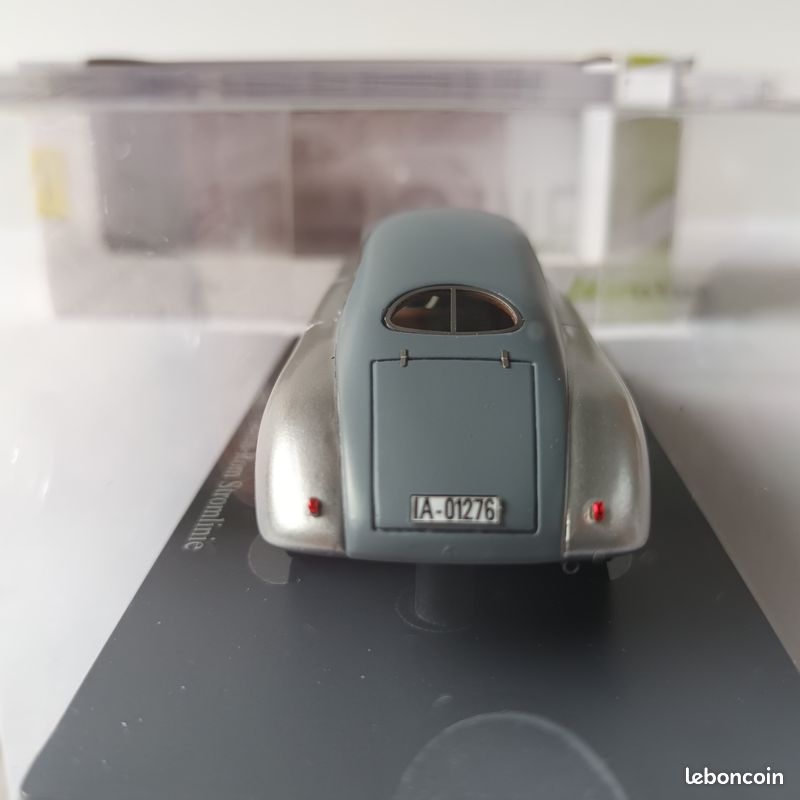 Ford V8 Berlin-Rom Streamline Gris Argenté - 1938 - 04033 - AutoCult 1/43
