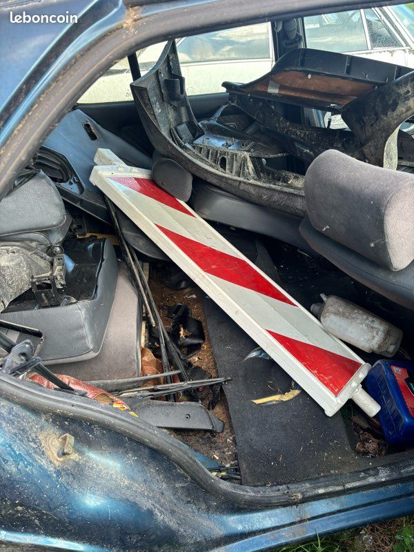 Peugeot 306 (image 2)
