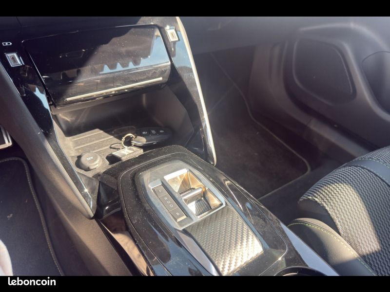 Peugeot 2008 Electrique 54 kWh 156 ch GT (image 21)