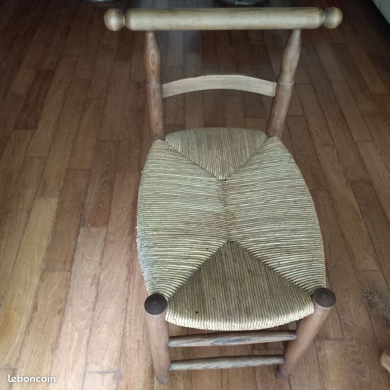 Chaise à assise longue (image 1)