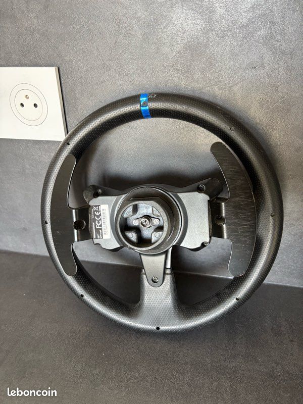 Volant Thrusmaster T300 RS GT (image 2)