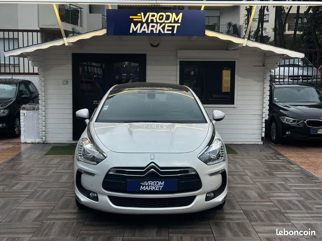 CITROEN DS5 1.6 D 120ch SO CHIC - 2014 - 110 000 km - Toit panoramique (image 2)
