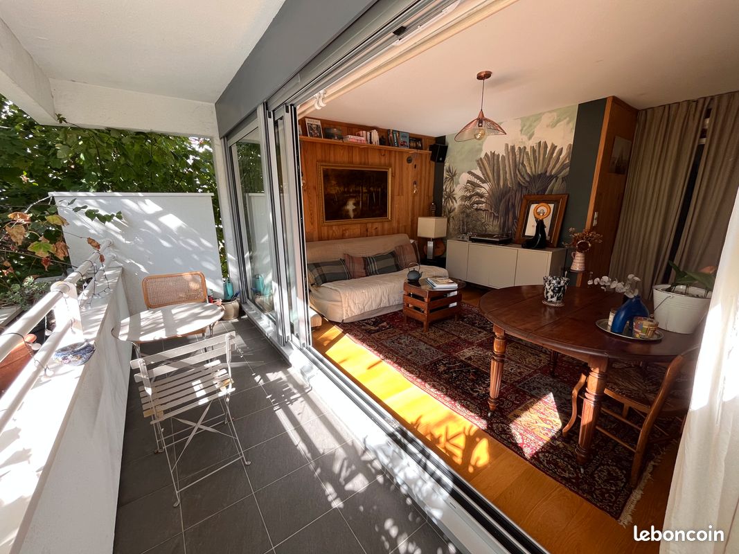 Parking 52 m² · à Bordeaux · 52 m² · 195 000 €