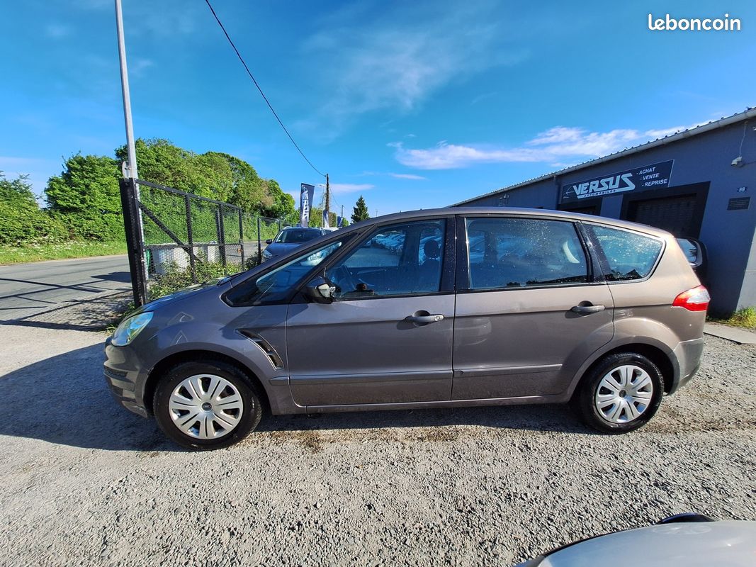 FORD S-MAX 1.6 TDCi 115 SS FAP Titanium - 7 Pl (image 2)
