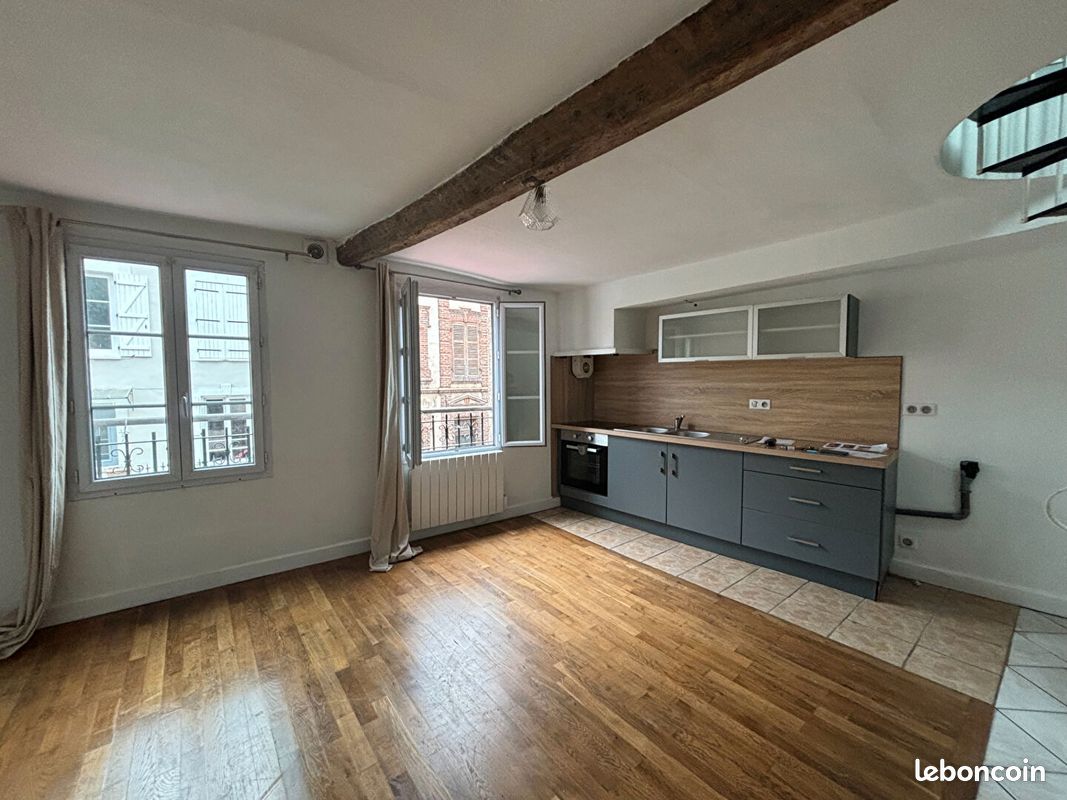 Appartement 3 pièces 49 m² · à Nogent-le-Roi · 49 m² · 640 €/mois