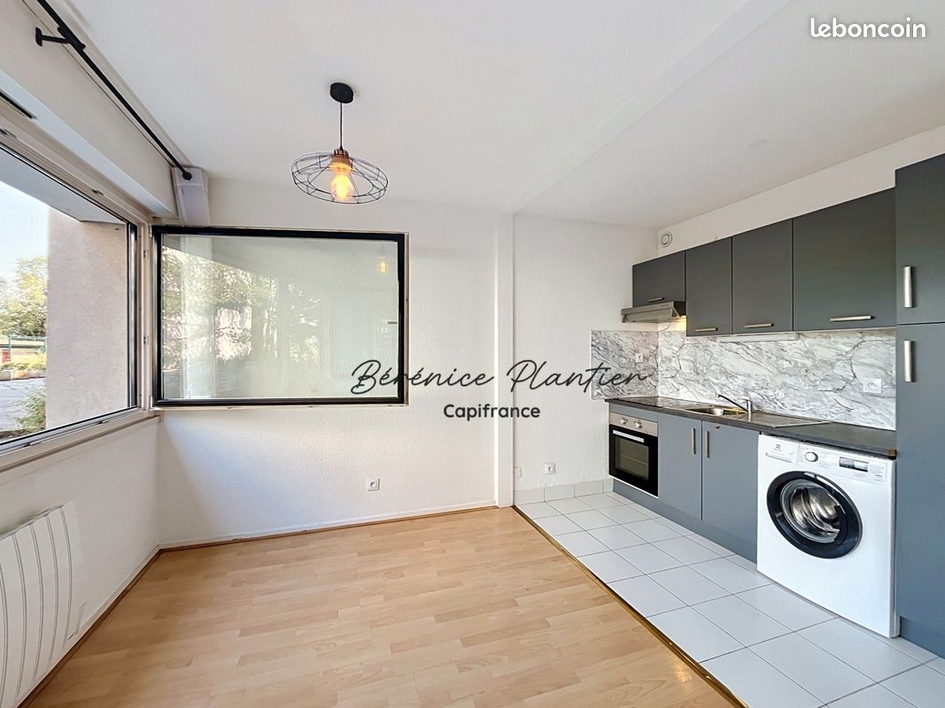 Appartement 2 pièces 50 m² · à Saint-Julien-en-Genevois · 50 m² · 245 000 €