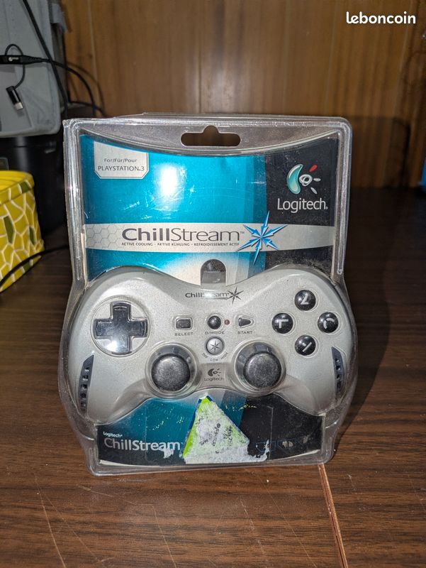 Chillstream Controller Manette Logitech ChillStream Filaire Argent Logitech pour Sony ...