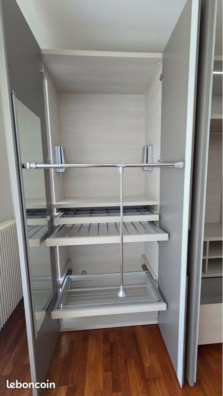 Dressing contemporain (image 2)