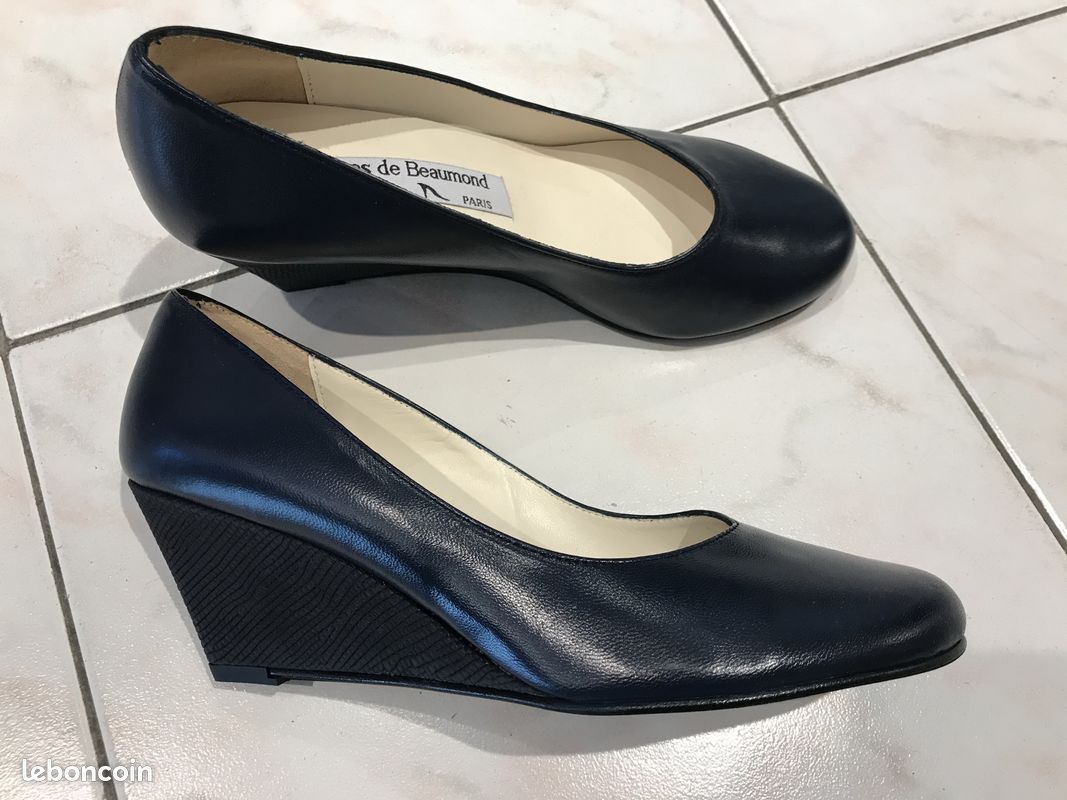 Escarpin compensé Yves de Beaumond en bleu taille 36 (image 1)