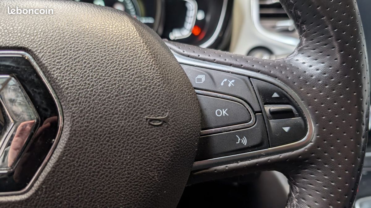 RENAULT ESPACE 1.6 DCI 160CH INITIALE PARIS BVA / CARPLAY / SIEGES MASSANT / 4 CONTROL / VOLANT CHAUFFANt (image 27)