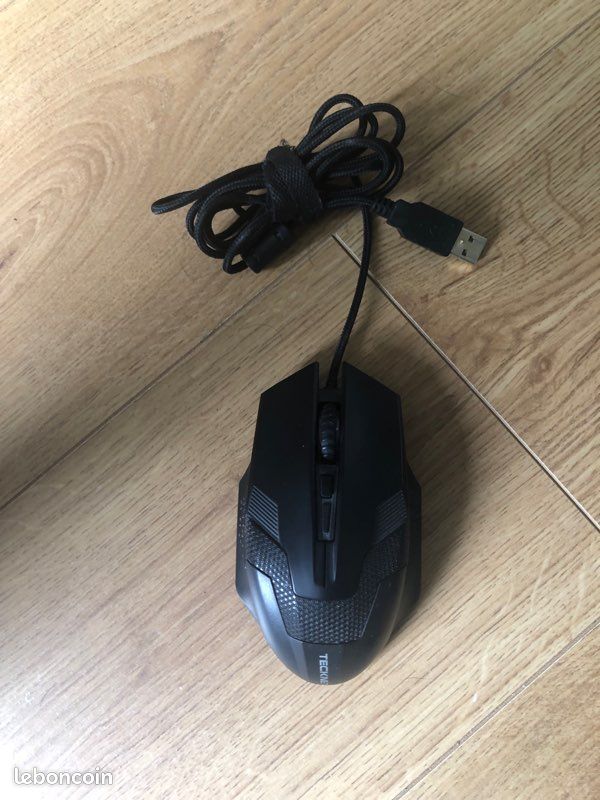 Souris gamer rgb teknet (image 1)