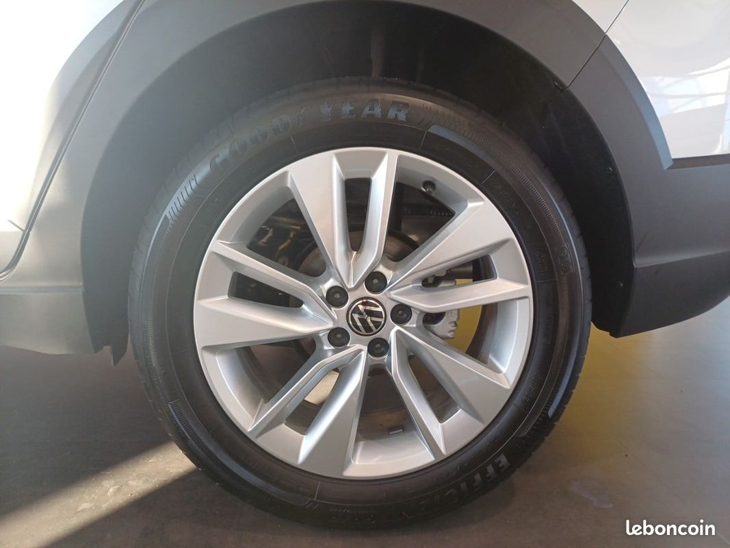 VOLKSWAGEN Taigo 1.0 TSI 116 DSG7 VW Edition (image 9)