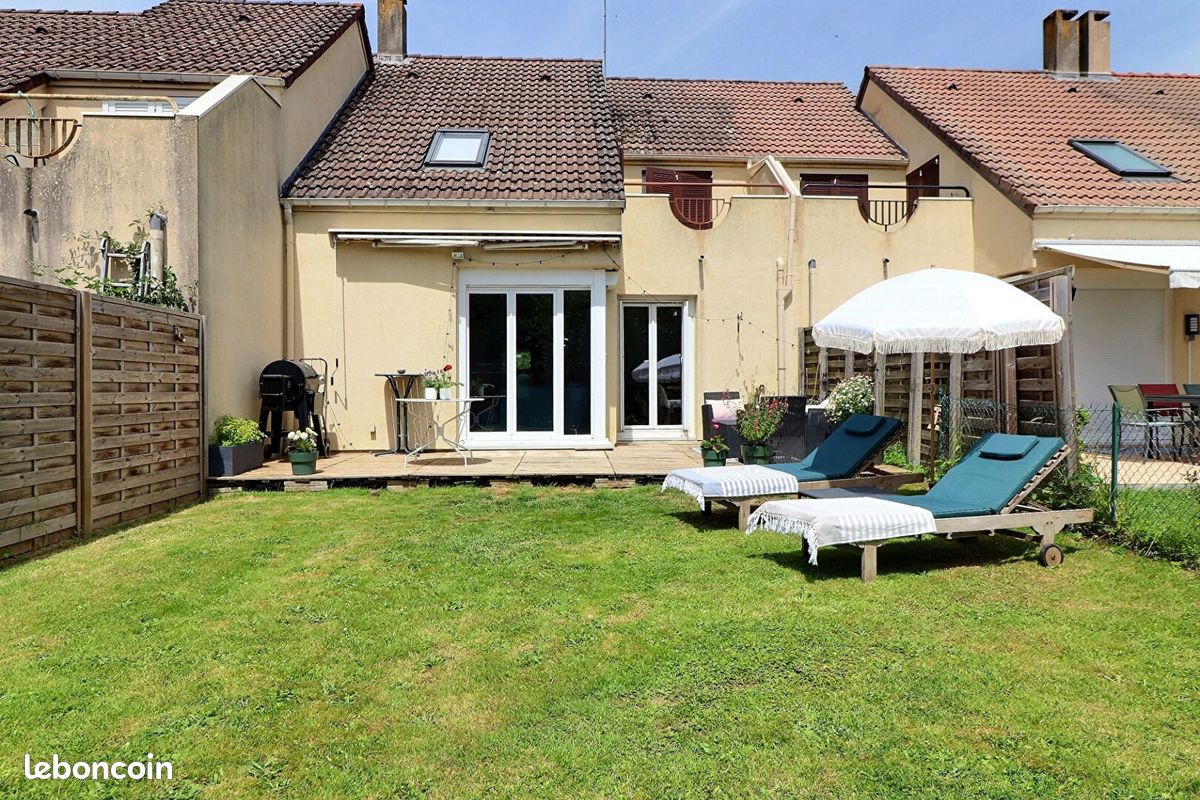 Maison 5 pièces 99 m² · à Rambouillet · 99 m² · 355 000 €