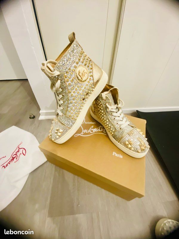 Lou Spikes Chaussure Christian Louboutin Femme CHRISTIAN LOUBOUTIN