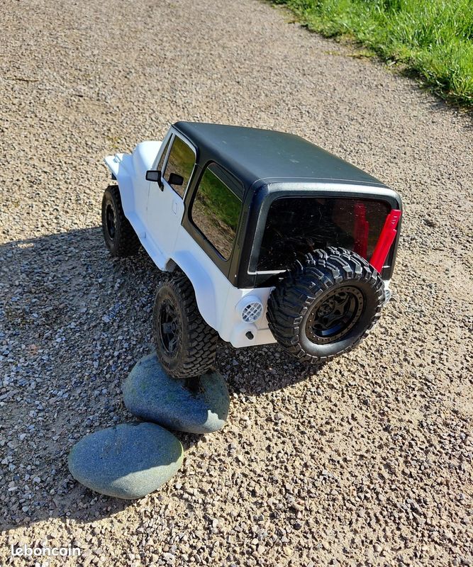 Voiture Télécommandée Tamiya 1/10 Jeep Wrangler YJ (CC-01) 4WD - Modèle Vintage Neuve En Boîte