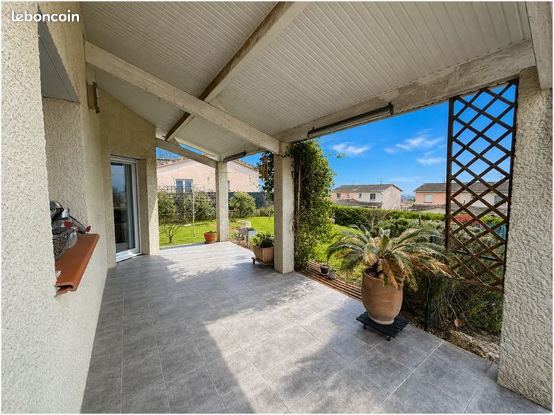 Maison 4 pièces 109 m² · à Castelnau-d'Estrétefonds · 109 m² · 325 000 €