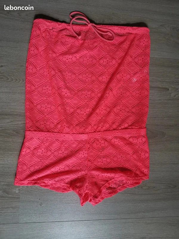 Combishort maillot de bain taille 38 / 40 (image 1)