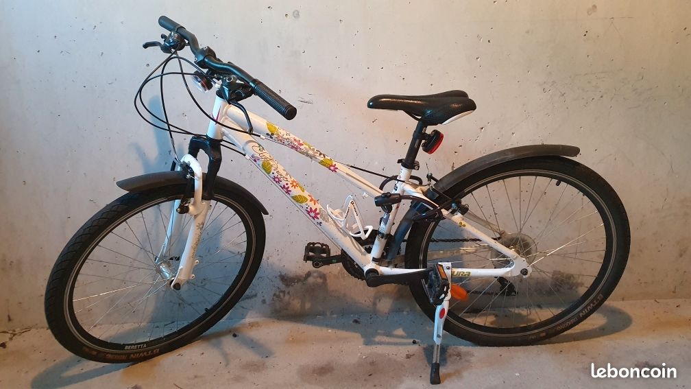 Vélo fille / ados (image 1)