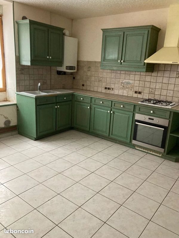 Appartement 6 pièces 153 m² · à Cousances-les-Forges · 153 m² · 130 000 €