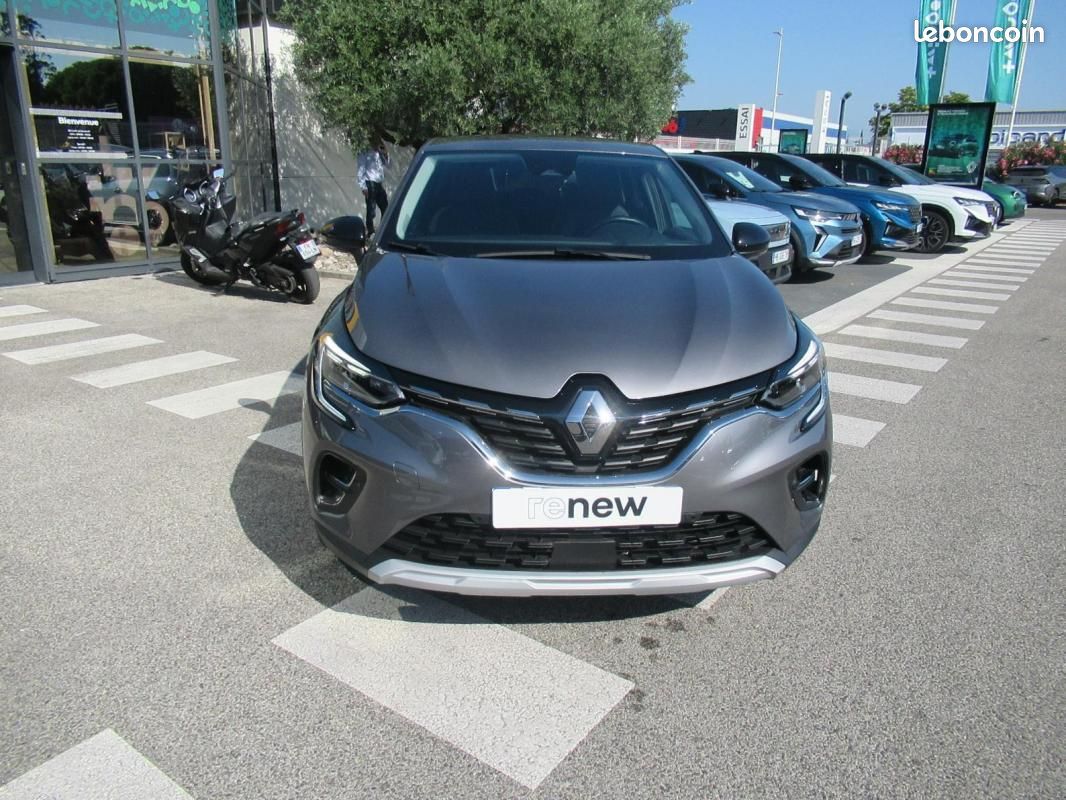 Renault Captur E-Tech full hybrid 145 Techno (image 2)