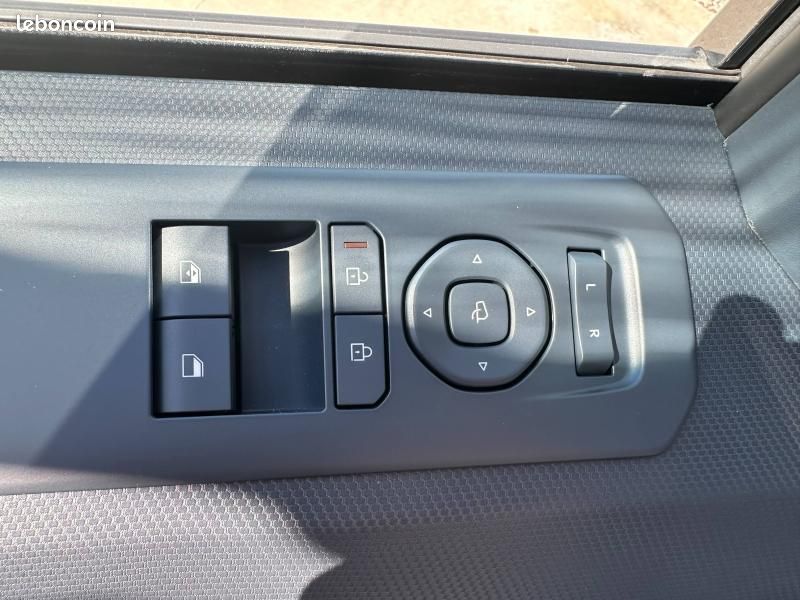 Kia PV5 Passenger 163ch 71,2kWh Plus (image 16)