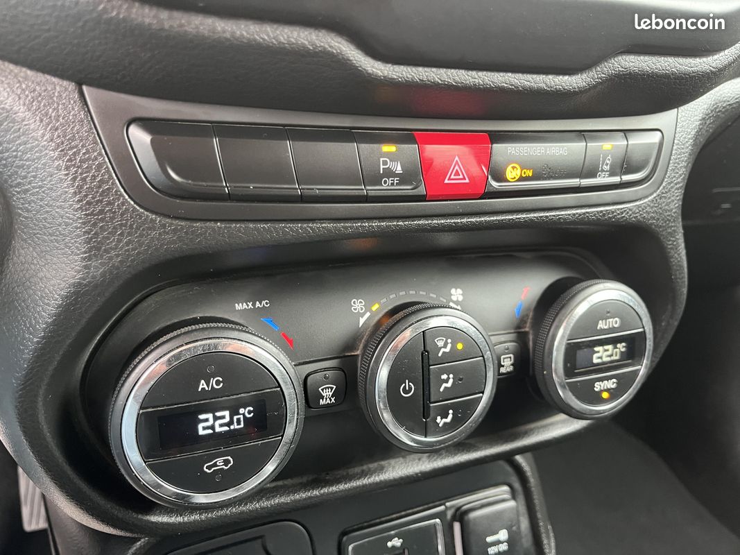 JEEP Renegade 1.6 I MultiJet S&S 120 ch Limited (image 10)