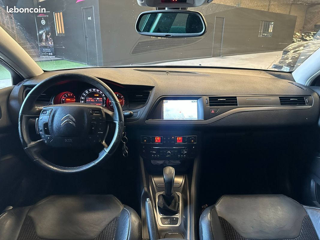CITROEN C5 1.6 e-HDi 115 Confort BMP6 (image 10)