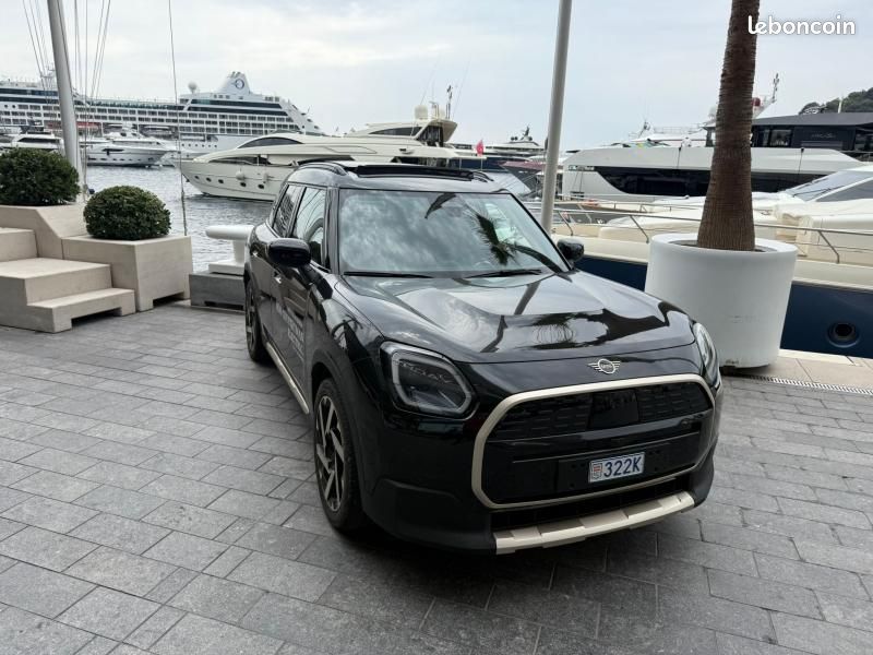 Mini Countryman E 204ch Favoured (image 2)