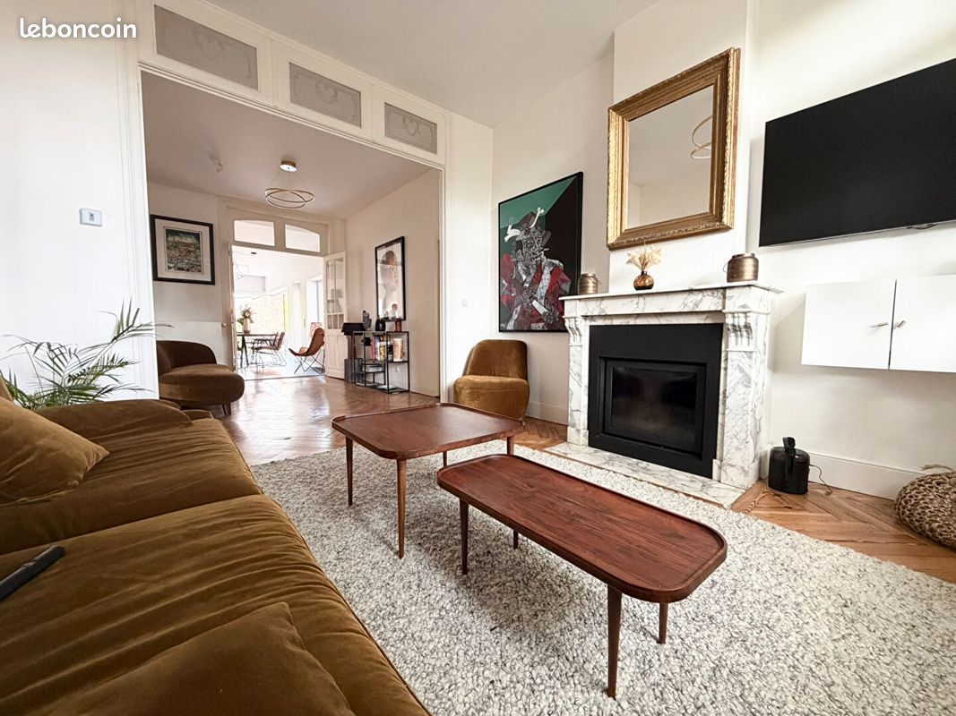 Maison 8 pièces 160 m² · à Lambersart · 160 m² · 790 000 €